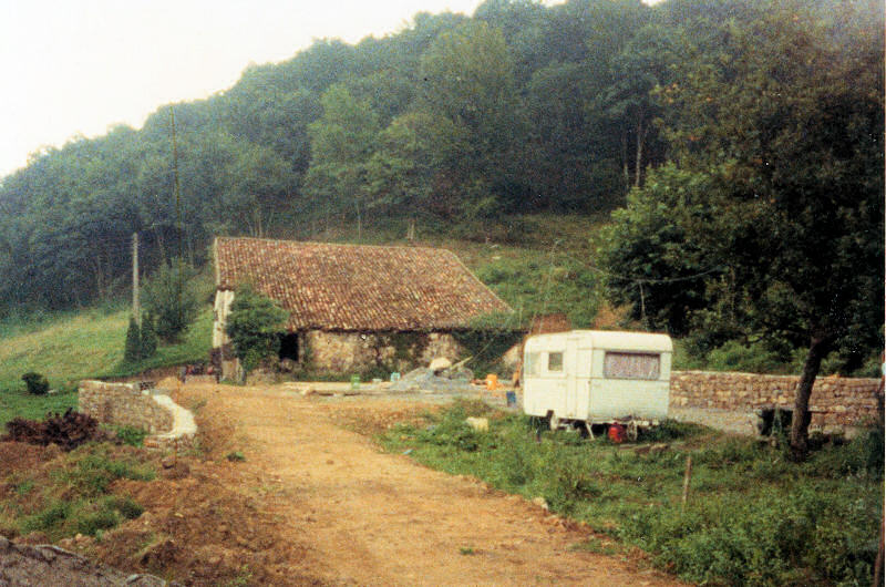 Vue d'ensemble Uxondoa 1982