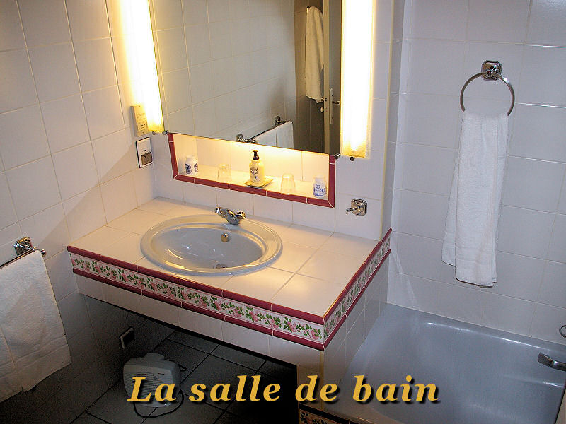 salle de bain chambre Nivelle